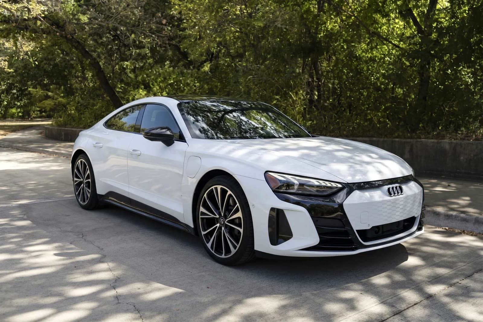 Audi e-tron GT from the Sidhu Travel Services fleet